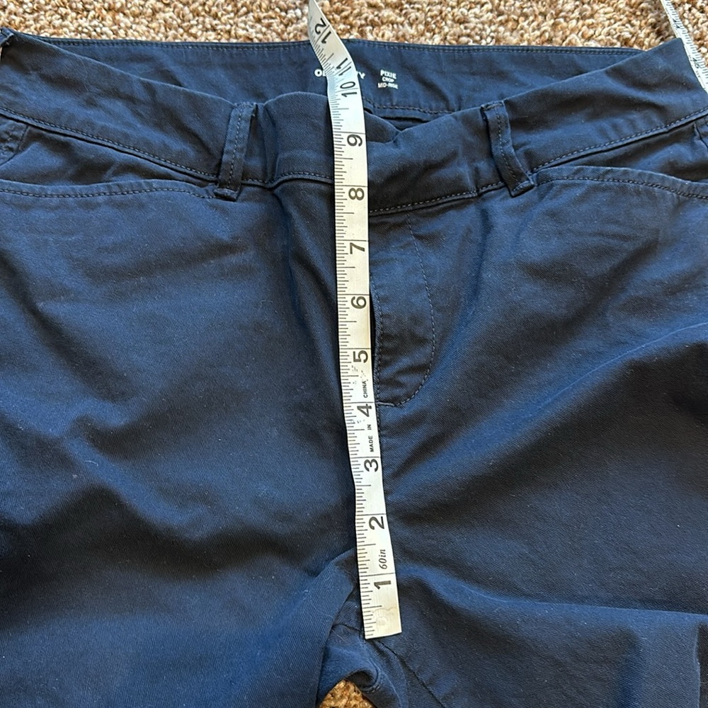 OLD NAVY PIXIE CROP MID RISE PANTS SIZE 4 NAVY BLUE - Picture 5 of 6